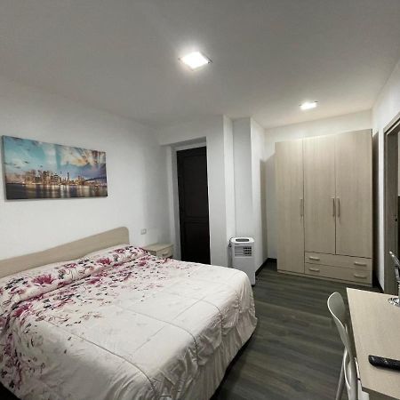 B&B Tucci ชิโรมารีนา ภายนอก รูปภาพ
