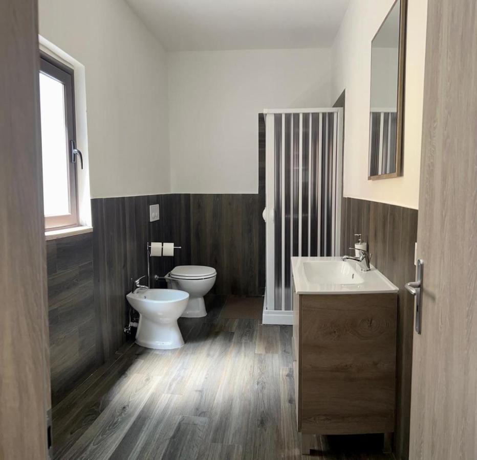 B&B Tucci ชิโรมารีนา ภายนอก รูปภาพ